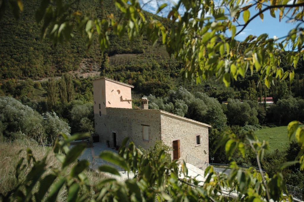 Agriturismo Casale La Palombara Vila Cerreto di Spoleto Exterior foto