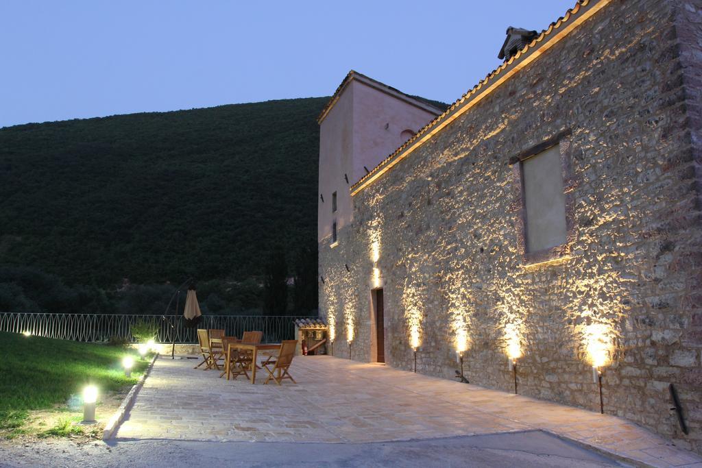 Agriturismo Casale La Palombara Cerreto di Spoleto Exterior foto
